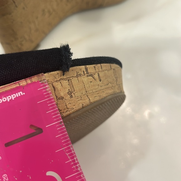 Cork Wedge Black Sandals with Cool Chains Ankle Straps-sz 8.5 - Picture 9 of 14